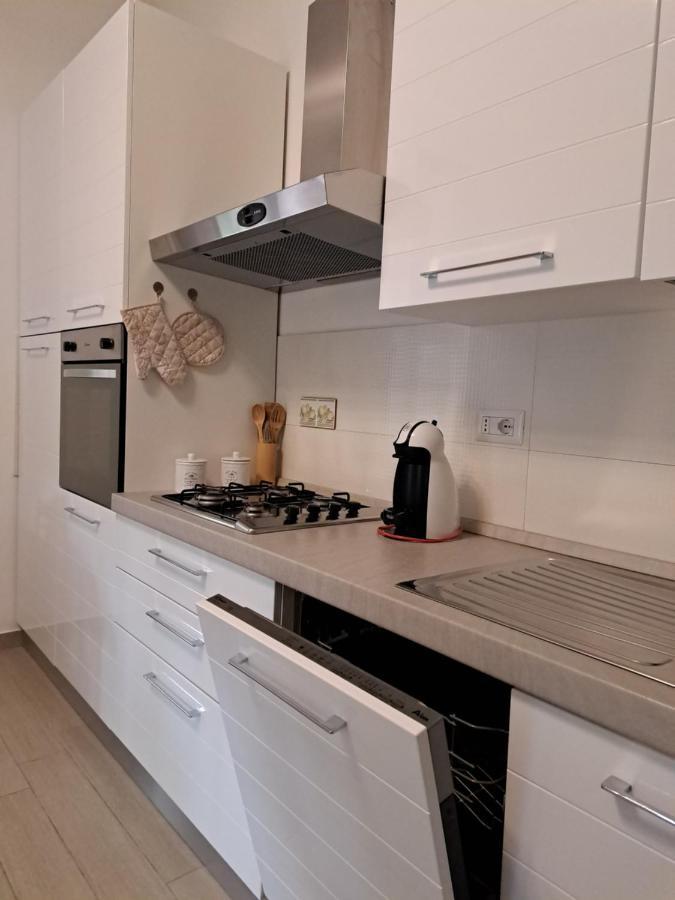 דירות לה ספציה Roel Garden View מראה חיצוני תמונה