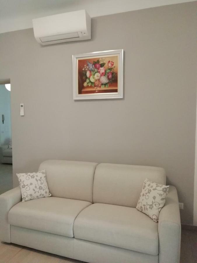 דירות לה ספציה Roel Garden View מראה חיצוני תמונה